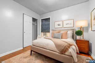 12 Bayview Ave, Jersey City, NJ 07305 - Photo 10