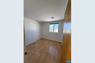 200 Paterson Avenue 3D #3D, East Rutherford, NJ 07073 - Photo 6