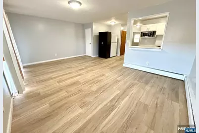 32 President Street 3 #3, East Newark, NJ 07029 - Photo 4