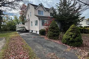 898 Lancaster Rd, Ridgefield, NJ 07657 - Photo 2