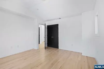 425 Grandview Place, Fort Lee, NJ 07024 - Photo 28