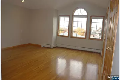 520 7th Street B #B, Palisades Park, NJ 07650 - Photo 12
