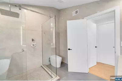 1180 14th Street, Fort Lee, NJ 07024 - Photo 26