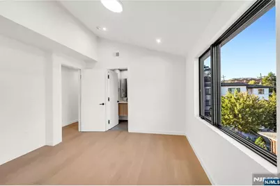 1180 14th Street, Fort Lee, NJ 07024 - Photo 22