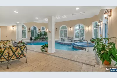 17 Deerhill Drive, Ho Ho Kus, NJ 07423 - Photo 10