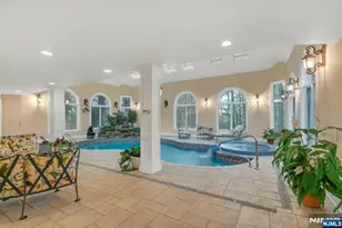 17 Deerhill Dr, Ho Ho Kus, NJ 07423 - Photo 10