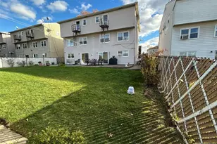 17A Garden Dr, Elmwood Park, NJ 07407 - Photo 6