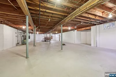 2 Crocker Mansion Drive, Mahwah, NJ 07430 - Photo 32