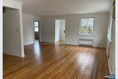 602 Studio Road, Ridgefield, NJ 07657 - Photo 8