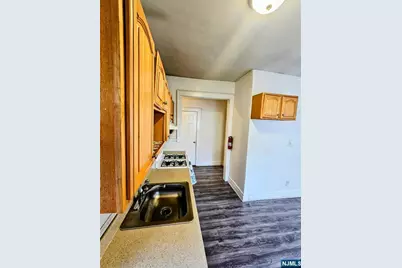 32-34 Halstead Street, Kearny, NJ 07032 - Photo 4