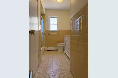 220 6th 2 #2, Palisades Park, NJ 07650 - Photo 6