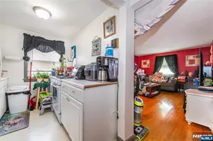 16 7th St, Clifton, NJ 07011 - Photo 12