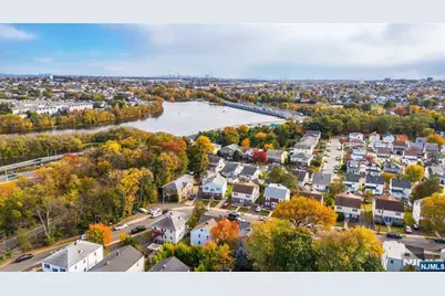 18 E 7th Street, Clifton, NJ 07011 - Photo 16