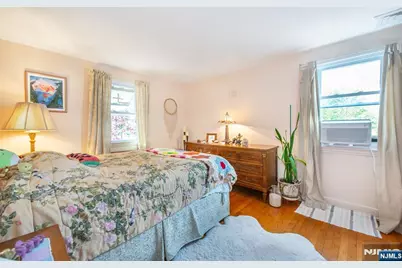 18 E 7th Street, Clifton, NJ 07011 - Photo 10