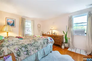 18 E 7th St, Clifton, NJ 07011 - Photo 10