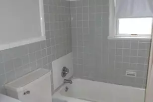 18 E 7th St, Clifton, NJ 07011 - Photo 4