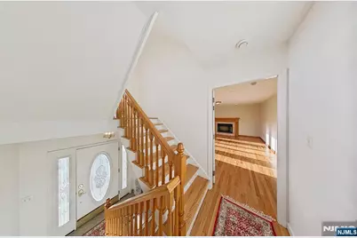 46 Bayliss Street, North Arlington, NJ 07031 - Photo 8