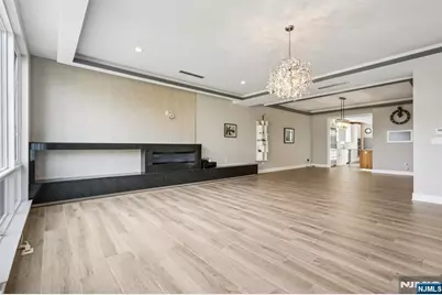 26 Hudson Terrace, Edgewater, NJ 07020 - Photo 14