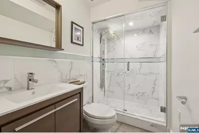 26 Hudson Terrace, Edgewater, NJ 07020 - Photo 6