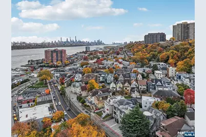 26 Hudson Terrace, Edgewater, NJ 07020 - Photo 44