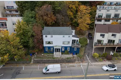 1106-1108 River Road, Edgewater, NJ 07070 - Photo 2