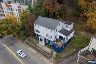 1106-1108 River Rd, Edgewater, NJ 07070 - Photo 4