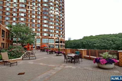 100 Old Palisade Road 1711 #1711, Fort Lee, NJ 07024 - Photo 6