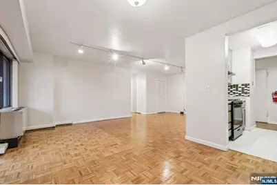 150 Overlook Avenue 6H #6H, Hackensack, NJ 07601 - Photo 16