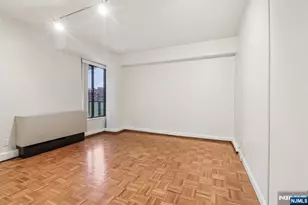 150 Overlook Ave 6H, Hackensack, NJ 07601 - Photo 22