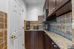 288 Sussex Rd, Wood Ridge, NJ 07075 - Photo 12