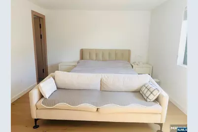 211 70th 1 #1, West New York, NJ 07093 - Photo 10