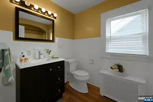 137 Johnson Ave, Teaneck Township, NJ 07666 - Photo 16