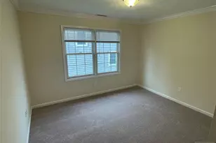 292 Hemlock Terrace 2, Teaneck Township, NJ 07666 - Photo 16