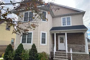 292 Hemlock Terrace 2, Teaneck Township, NJ 07666 - Photo 2