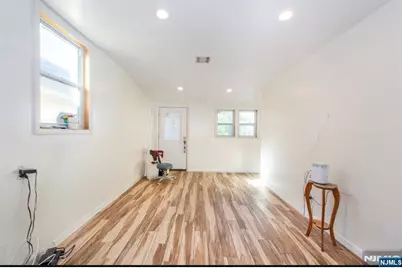 337-379 Ellison, Paterson, NJ 07501 - Photo 16