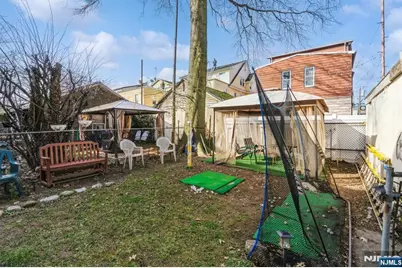 41-43 Poe Avenue 1 #1, Newark, NJ 07106 - Photo 40