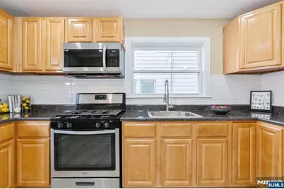 41-43 Poe Avenue 1 #1, Newark, NJ 07106 - Photo 24