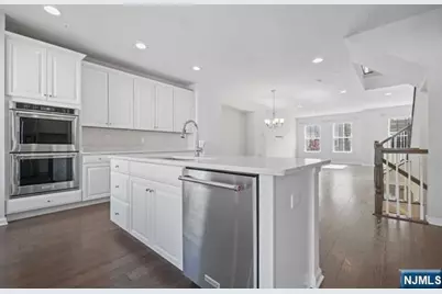 32 Truman Drive, Wood Ridge, NJ 07075 - Photo 22