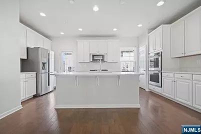 32 Truman Drive, Wood Ridge, NJ 07075 - Photo 18