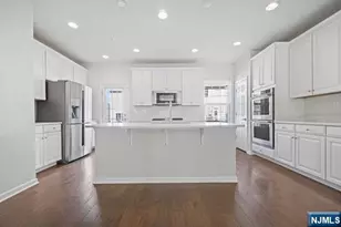 32 Truman Dr, Wood Ridge, NJ 07075 - Photo 18