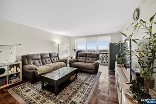 2100 Linwood Ave 17U, Fort Lee, NJ 07024 - Photo 10