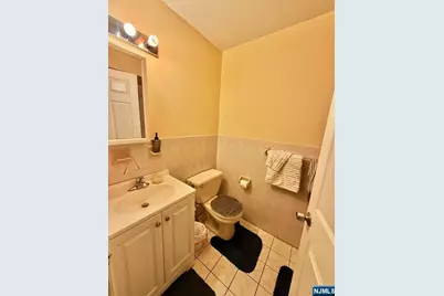 252 Passaic Avenue 1F #1F, East Newark, NJ 07029 - Photo 12