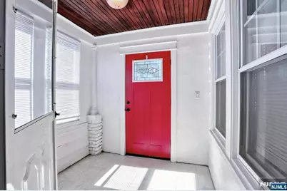 221 Passaic Avenue, Hasbrouck Heights, NJ 07604 - Photo 4