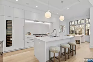 24 Stone Brg Ct, Demarest, NJ 07627 - Photo 4