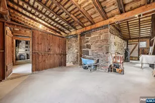 142 Island Rd, Mahwah, NJ 07430 - Photo 40