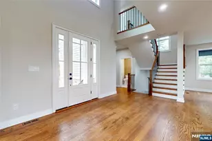 19 Meadowbrook Rd, Upper Saddle River, NJ 07458 - Photo 2