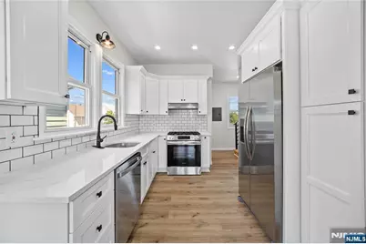 129 Banta Avenue 2 #2, Garfield, NJ 07026 - Photo 4