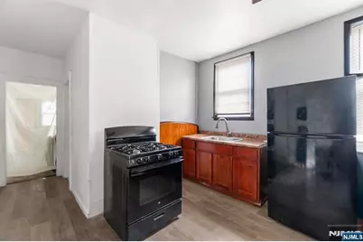 777 Stuyvesant Avenue, Irvington, NJ 07111 - Photo 10