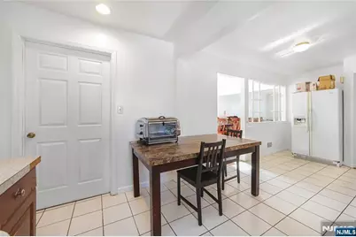 19 Vivian, Emerson, NJ 07630 - Photo 18