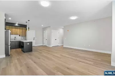 2021 Jones Road 203 #203, Fort Lee, NJ 07024 - Photo 2